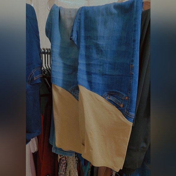 Maternity pants - Picture 2 of 2